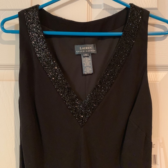 Sequined vneck gown - Picture 2 of 3